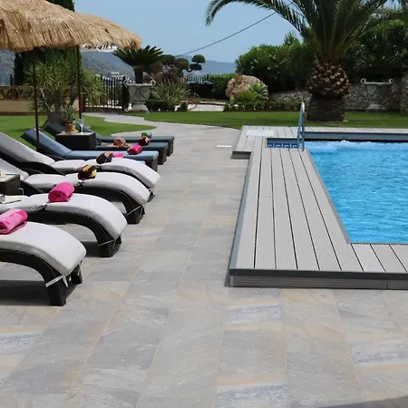 Exceptional Costa Del Sol El Espuela For 8 Heated Pool Amazing Views & Quality Villa Torrox