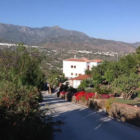 Exceptional Costa Del Sol El Espuela For 8 Heated Pool Amazing Views & Quality *