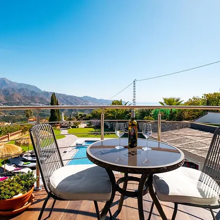 Exceptional Costa Del Sol El Espuela For 8 Heated Pool Amazing Views & Quality Torrox